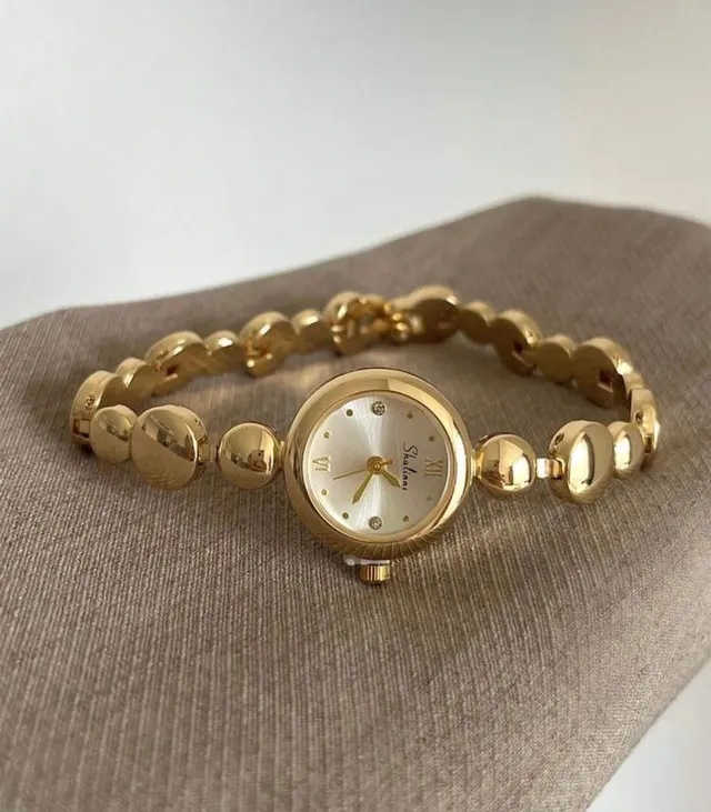 Gold Pebble Bracelet Watch