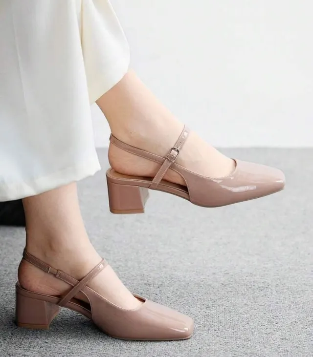 Rose Nude Square-Toe Slingbacks